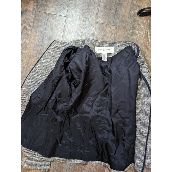 Vintage Tweed Jacket by Doncaster, Ruffled Blazer Coat Size 10 - Picture 10 of 10